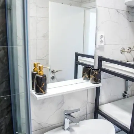 Apartamento Francis First